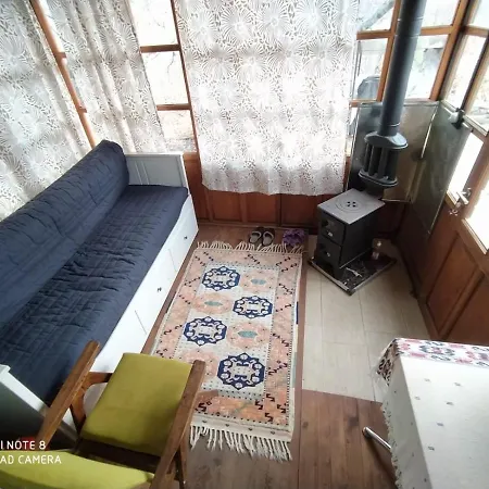 Torrhebıa Dağ Evı Pansiyon *